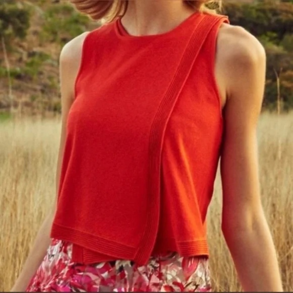 EUC! Anthropologie Red Sleeveless Top